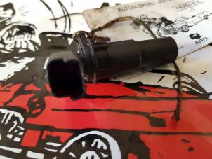 Gebruikte Krukas sensor Renault Clio III (BR/CR) 1.4 16V Prijs € 15,75 Margeregeling aangeboden door Autosloperij Pieper BV