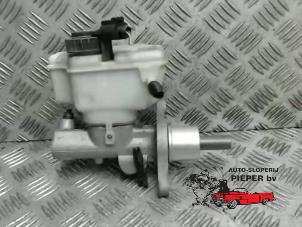 Gebruikte Hoofdremcilinder Seat Leon (1P1) 1.8 TSI 16V Prijs € 25,00 Margeregeling aangeboden door Autosloperij Pieper BV