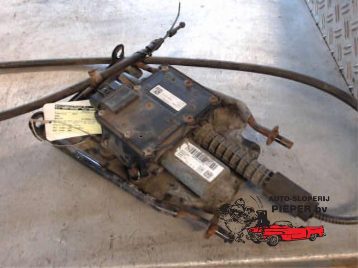 Gebruikte Handrem Mechaniek Opel Meriva Mk.II 1.7 CDTI 16V Prijs € 131,25 Margeregeling aangeboden door Autosloperij Pieper BV