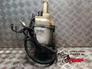 Gebruikte Stuurpomp Opel Astra G Caravan (F35) 2.0 Di 16V Prijs € 78,75 Margeregeling aangeboden door Autosloperij Pieper BV