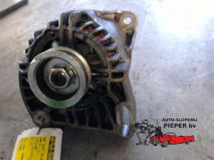 Gebruikte Dynamo Lancia Ypsilon (840) 1.2 LE,LS Prijs € 36,75 Margeregeling aangeboden door Autosloperij Pieper BV