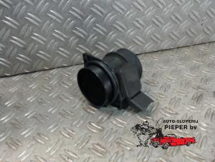 Gebruikte Luchtmassameter Peugeot 307 Break (3E) 2.0 HDi 110 FAP Prijs € 26,25 Margeregeling aangeboden door Autosloperij Pieper BV