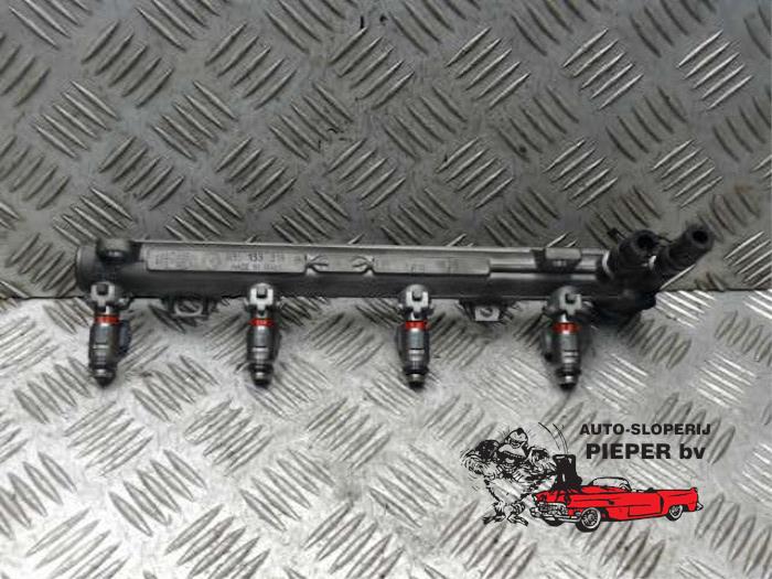 Gebruikte Common rail (Injectie) Volkswagen Polo III (6N2) 1.4 16V 75 Prijs € 42,00 Margeregeling aangeboden door Autosloperij Pieper BV
