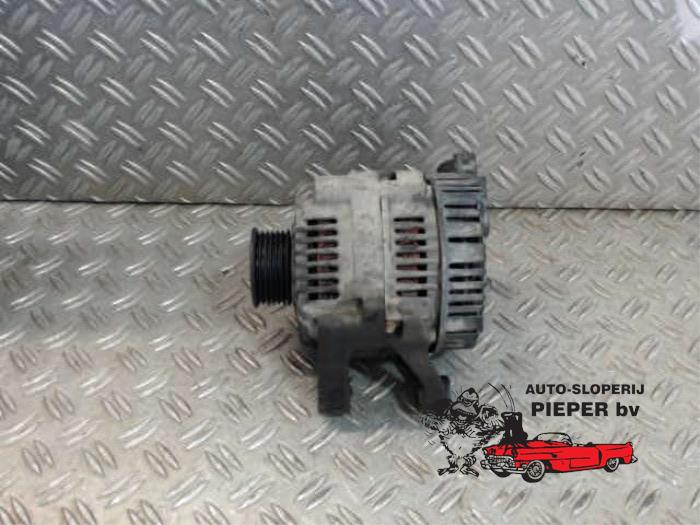 Gebruikte Dynamo Peugeot 206 (2A/C/H/J/S) 1.1 XN,XR Prijs € 52,50 Margeregeling aangeboden door Autosloperij Pieper BV