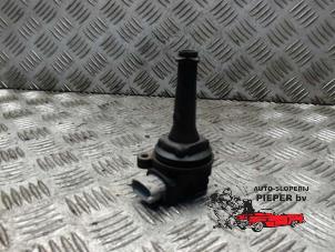 Gebruikte Pen Bobine Volvo V50 (MW) 2.4 20V Prijs € 26,25 Margeregeling aangeboden door Autosloperij Pieper BV