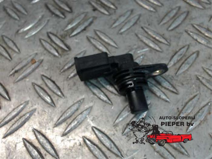 Gebruikte Sensor Nokkenas Volkswagen Golf IV (1J1) 1.6 16V Prijs € 21,00 Margeregeling aangeboden door Autosloperij Pieper BV