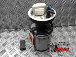 Gebruikte Benzinepomp Skoda Fabia (6Y2) 1.4i Prijs € 52,50 Margeregeling aangeboden door Autosloperij Pieper BV