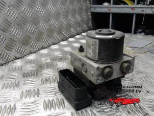 Gebruikte ABS Pomp Citroen C3 (FC/FL/FT) 1.4 HDi Prijs € 52,50 Margeregeling aangeboden door Autosloperij Pieper BV