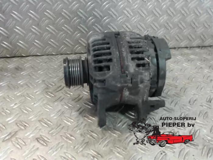 Gebruikte Dynamo Volkswagen Golf IV (1J1) 1.9 TDI 110 Prijs € 52,50 Margeregeling aangeboden door Autosloperij Pieper BV