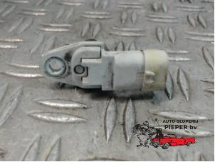 Gebruikte Nokkenas Sensor Opel Corsa D 1.3 CDTi 16V ecoFLEX Prijs € 15,75 Margeregeling aangeboden door Autosloperij Pieper BV