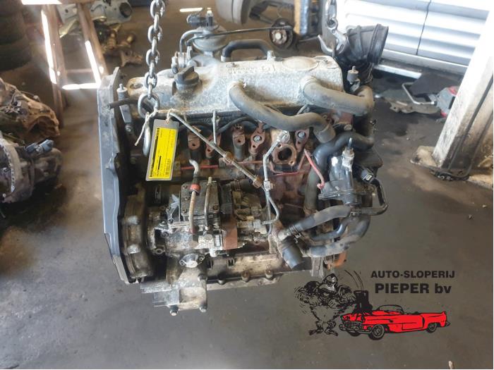 Gebruikte Motor Ford Transit Connect 1.8 Tddi Prijs € 525,00 Margeregeling aangeboden door Autosloperij Pieper BV
