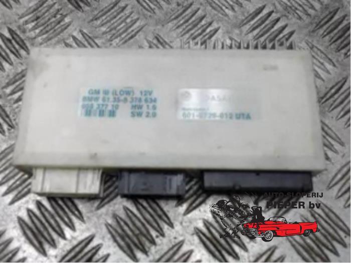Gebruikte Bodycontrol Module BMW 5 serie Touring (E39) 520i 24V Prijs € 36,75 Margeregeling aangeboden door Autosloperij Pieper BV