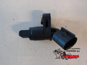 Gebruikte Sensor ABS Volkswagen Golf Prijs € 13,01 Margeregeling aangeboden door Autosloperij Pieper BV