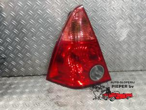 Gebruikte Achterlicht links Daihatsu YRV (M2) Prijs € 36,75 Margeregeling aangeboden door Autosloperij Pieper BV