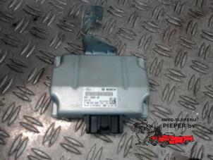 Gebruikte Start/Stop computer Ford Focus 3 Wagon 1.0 Ti-VCT EcoBoost 12V 125 Prijs € 78,75 Margeregeling aangeboden door Autosloperij Pieper BV