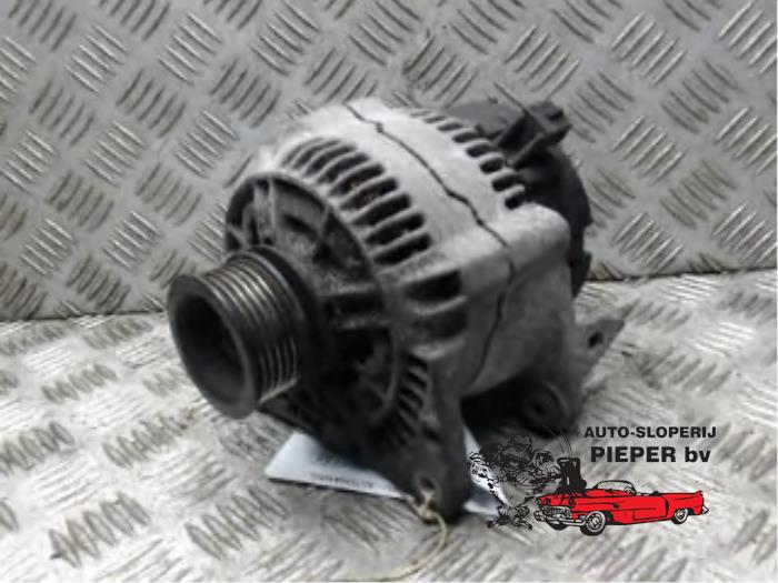 Gebruikte Alternator Audi A3 (8L1) 1.6 Prijs € 36,75 Margeregeling aangeboden door Autosloperij Pieper BV