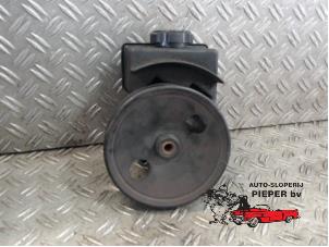 Gebruikte Pomp Servo Volvo V70 (GW/LW/LZ) 2.5 10V Prijs € 78,75 Margeregeling aangeboden door Autosloperij Pieper BV