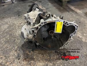 Gebruikte Versnellingsbak Fiat Scudo (270) 2.0 D Multijet Prijs € 400,00 Margeregeling aangeboden door Autosloperij Pieper BV