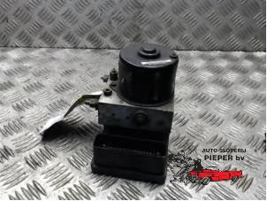 Gebruikte ABS Pomp Renault Espace (JK) 2.2 dCi 16V Prijs € 78,75 Margeregeling aangeboden door Autosloperij Pieper BV