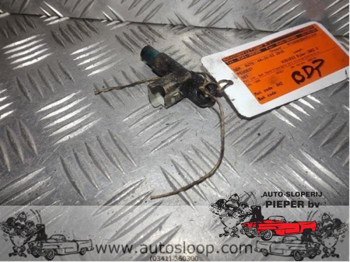 Gebruikte BDP Sensor Peugeot 307 (3A/C/D) 1.4 HDi Prijs € 21,00 Margeregeling aangeboden door Autosloperij Pieper BV