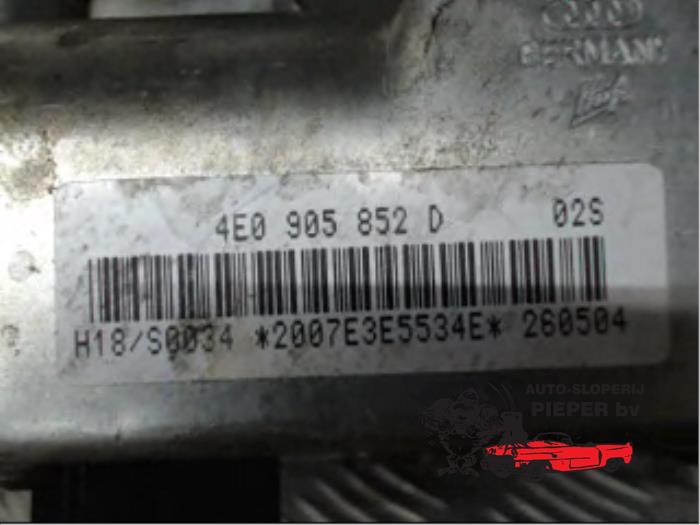 Gebruikte Servo Elektrisch Audi A8 (D3) 3.0 TDI V6 24V Quattro Prijs € 147,00 Margeregeling aangeboden door Autosloperij Pieper BV