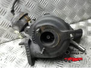 G-lader van een Volkswagen Passat Variant (3B6) 1.9 TDI 100 2005