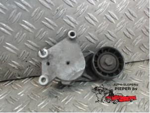 Gebruikte Spanner multiriem Peugeot 207/207+ (WA/WC/WM) 1.4 HDi Prijs € 26,25 Margeregeling aangeboden door Autosloperij Pieper BV