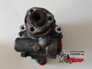 Gebruikte Stuurpomp Volkswagen Golf IV (1J1) 1.8 20V Turbo Prijs € 52,50 Margeregeling aangeboden door Autosloperij Pieper BV