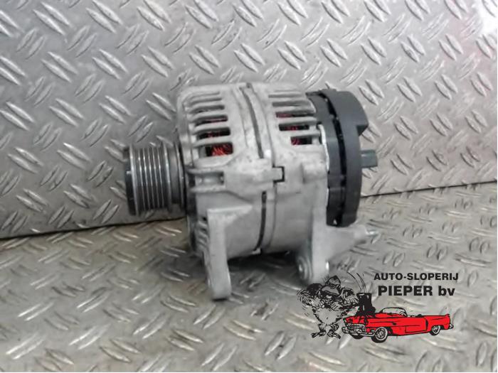 Gebruikte Dynamo Volkswagen Golf IV (1J1) 1.9 SDI Prijs € 52,50 Margeregeling aangeboden door Autosloperij Pieper BV