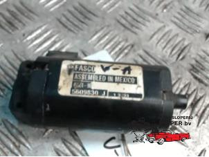 Gebruikte Diversen Ford Mondeo III 2.0 16V Prijs € 36,75 Margeregeling aangeboden door Autosloperij Pieper BV