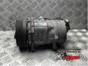 Gebruikte Pomp Airco Seat Ibiza II (6K1) 1.4 Prijs € 78,75 Margeregeling aangeboden door Autosloperij Pieper BV