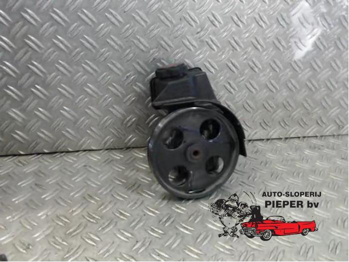 Gebruikte Servopomp Peugeot 206 (2A/C/H/J/S) 2.0 GTI 16V Prijs € 52,50 Margeregeling aangeboden door Autosloperij Pieper BV