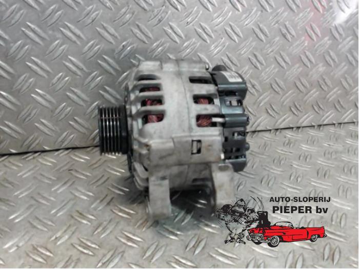 Gebruikte Dynamo Peugeot 206 (2A/C/H/J/S) 2.0 GTI 16V Prijs € 52,50 Margeregeling aangeboden door Autosloperij Pieper BV