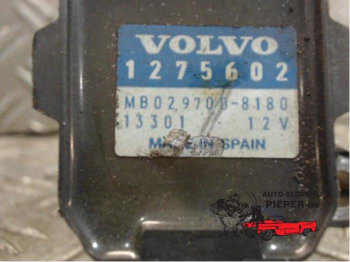 Pen Bobine van een Volvo V40 (VW) 1.8 16V 2001
