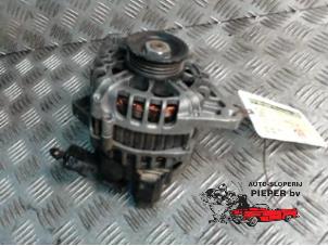 Gebruikte Dynamo Hyundai Lantra/Elantra II Wagon 1.5 GL,GLS 12V Prijs € 36,75 Margeregeling aangeboden door Autosloperij Pieper BV