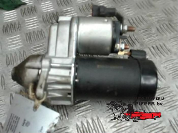 Gebruikte Startmotor Seat Cordoba Vario Facelift (6K5) 1.6 Prijs € 36,75 Margeregeling aangeboden door Autosloperij Pieper BV