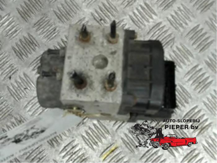 Gebruikte ABS Pomp Citroen Xsara Picasso (CH) 1.6 Prijs € 78,75 Margeregeling aangeboden door Autosloperij Pieper BV
