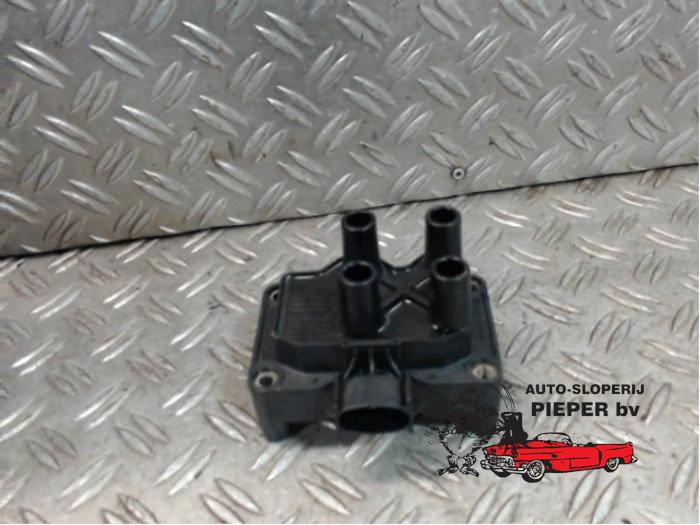 Gebruikte Bobine Ford Mondeo III Wagon 1.8 16V Prijs € 26,25 Margeregeling aangeboden door Autosloperij Pieper BV