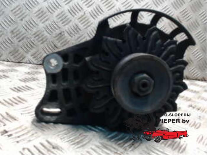 Gebruikte Dynamo Fiat Seicento (187) Prijs € 36,75 Margeregeling aangeboden door Autosloperij Pieper BV