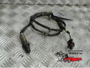 Gebruikte Lambda Sonde Opel Zafira (M75) 2.2 16V Direct Ecotec Prijs € 26,25 Margeregeling aangeboden door Autosloperij Pieper BV