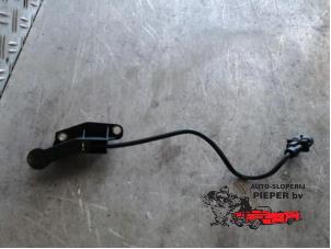 Gebruikte Nokkenas Sensor Opel Zafira (F75) 1.6 16V Prijs € 52,50 Margeregeling aangeboden door Autosloperij Pieper BV