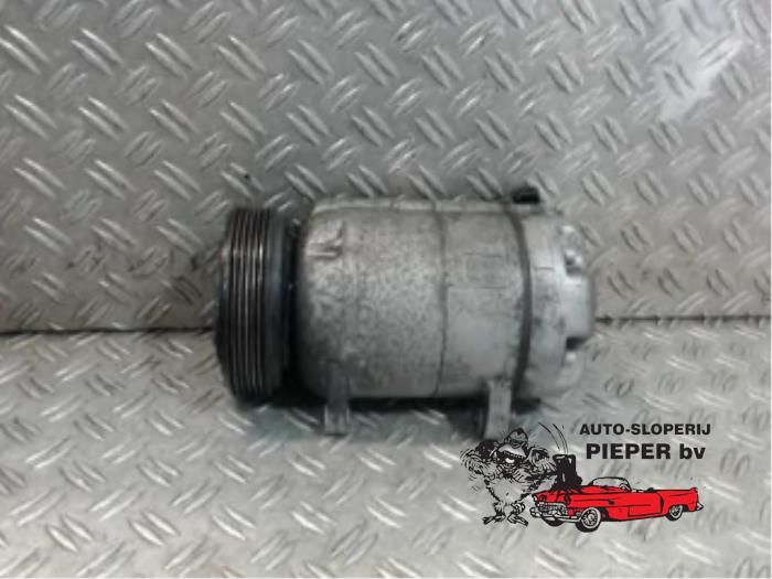 Gebruikte Aircopomp Volkswagen Golf IV (1J1) 1.4 16V Prijs € 78,75 Margeregeling aangeboden door Autosloperij Pieper BV