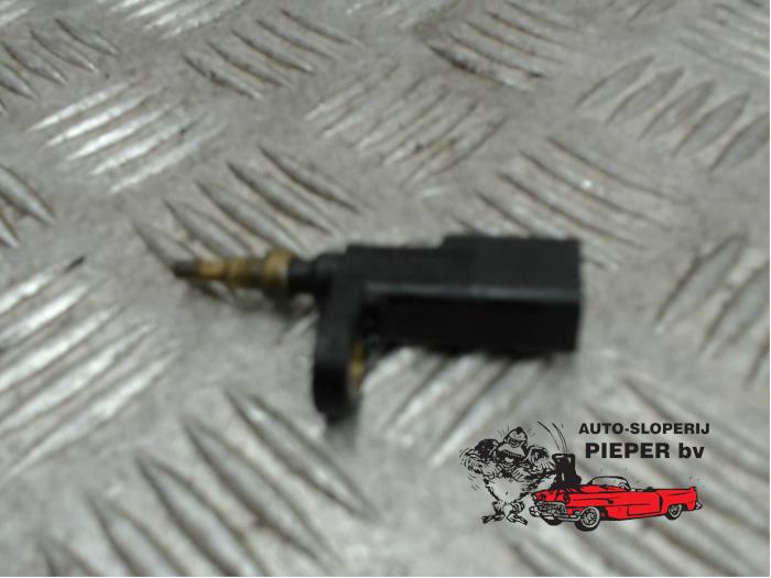 Gebruikte Temperatuursensor Motor Skoda Octavia Combi (1Z5) 1.2 TSI Prijs € 10,50 Margeregeling aangeboden door Autosloperij Pieper BV