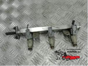 Gebruikte Injector brug Kia Picanto (TA) 1.0 12V Prijs € 52,50 Margeregeling aangeboden door Autosloperij Pieper BV