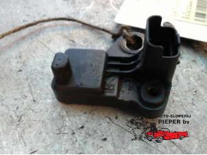 Gebruikte Sensor BDP Ford Fiesta 5 (JD/JH) 1.4 TDCi Prijs € 21,00 Margeregeling aangeboden door Autosloperij Pieper BV