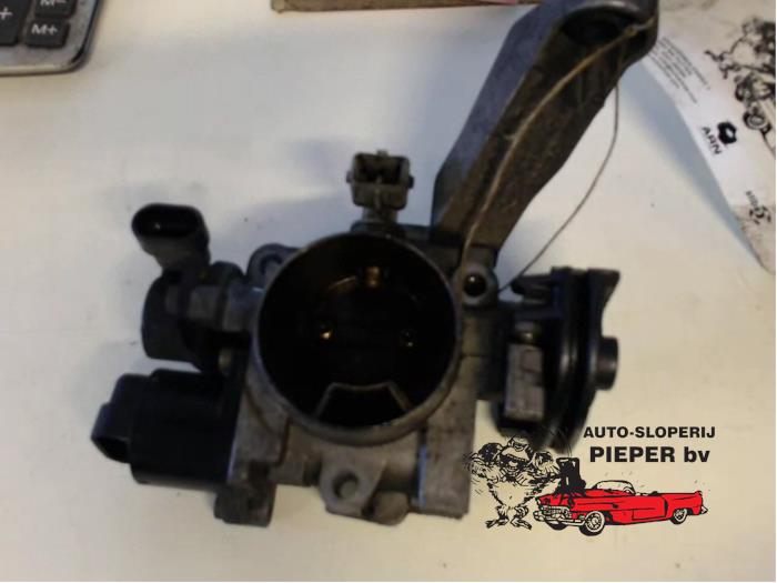 Gebruikte Gasklephuis Renault Clio (B/C57/357/557/577) 1.2 Eco Kat. Prijs € 42,00 Margeregeling aangeboden door Autosloperij Pieper BV