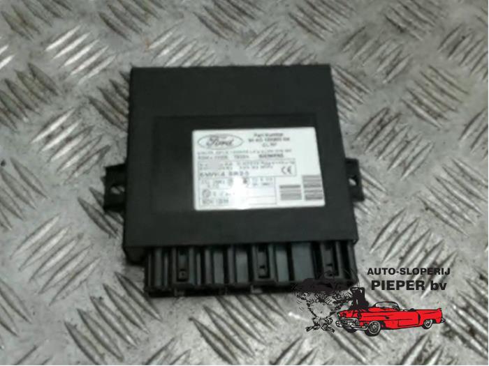 Gebruikte Bodycontrol Module Ford Focus 1 Wagon 1.6 16V Prijs € 42,00 Margeregeling aangeboden door Autosloperij Pieper BV