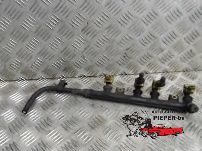Gebruikte Injector brug Fiat Doblo (223A/119) 1.2 Prijs € 52,50 Margeregeling aangeboden door Autosloperij Pieper BV
