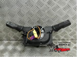Gebruikte Combischakelaar Stuurkolom Opel Astra H (L48) 1.4 16V Twinport Prijs € 63,00 Margeregeling aangeboden door Autosloperij Pieper BV