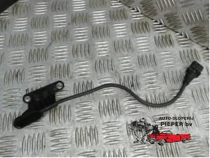 Gebruikte Nokkenas Sensor Opel Astra G (F08/48) 1.6 16V Prijs € 21,00 Margeregeling aangeboden door Autosloperij Pieper BV